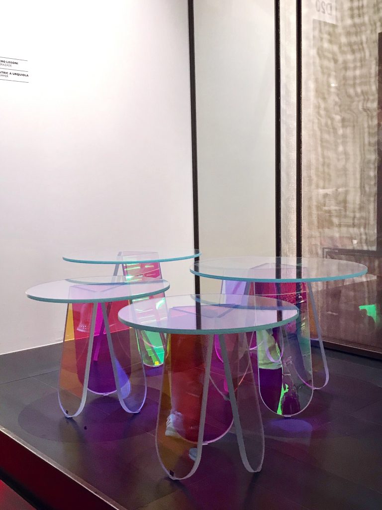 The Shimmer tables by Patricia Urquiola for Glas Italia women designers
