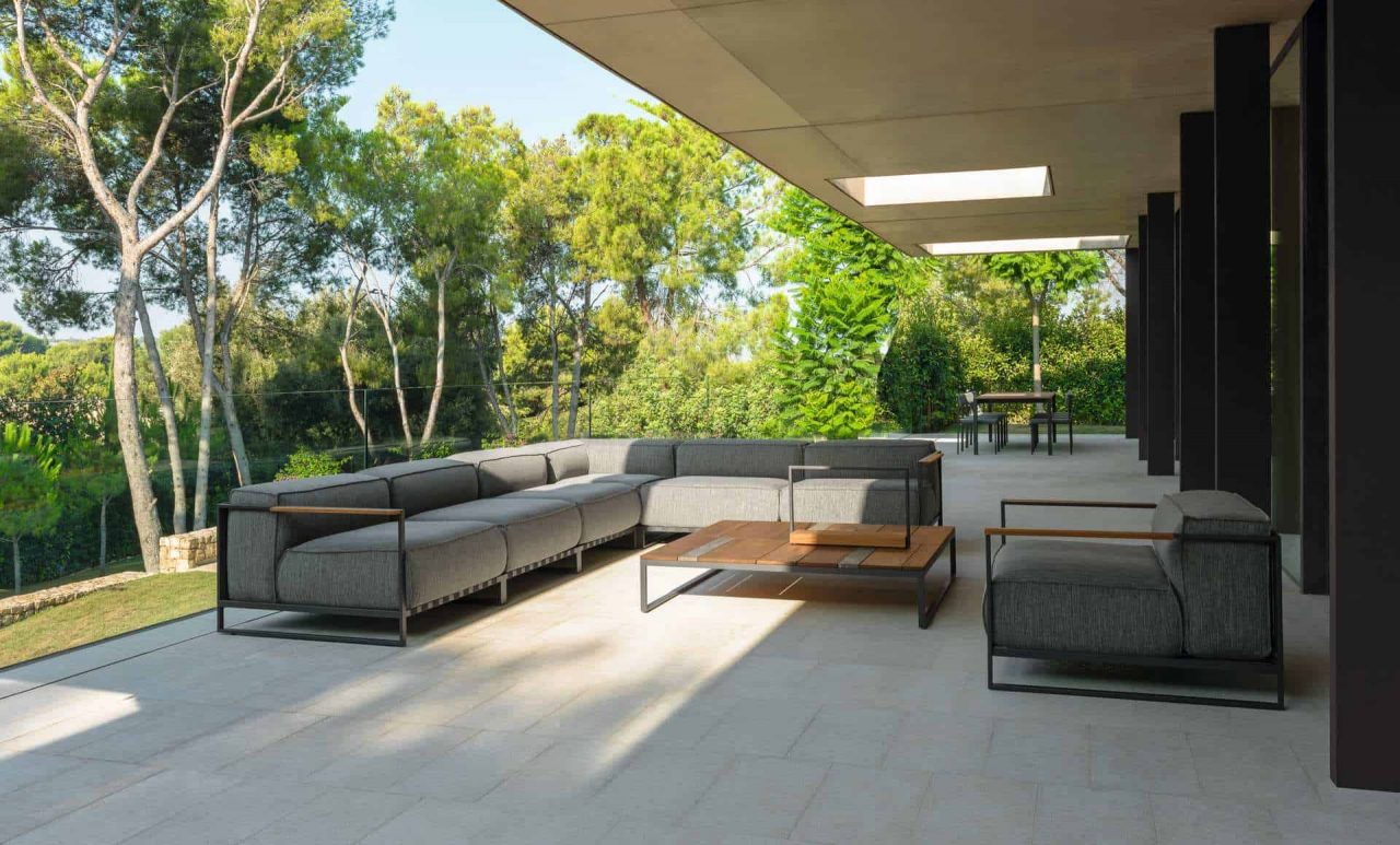 Modern Italian outdoor furniture by Talenti - Dreams & Design